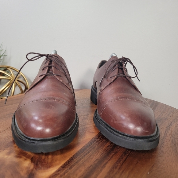 Rockport Men's Brown Leather Dress Shoes Size 9 - Picture 6 of 17
